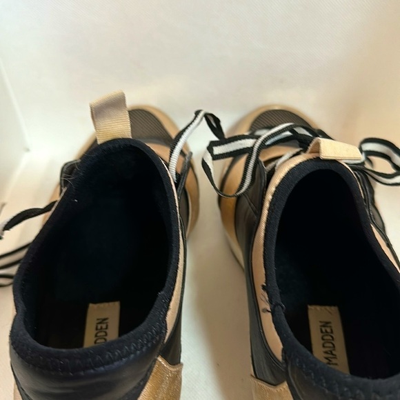 Steve Madden Kaiyo Rose Gold Metallic Sneaker Size 9M - GUC - Picture 10 of 13